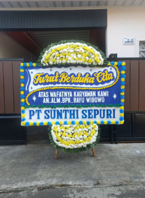 Papan Bunga Duka di Kurun