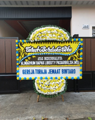 Papan Bunga Duka di Kurun